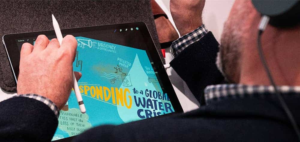 Graphic Recorder Christoph Kellner at work digital with tablet